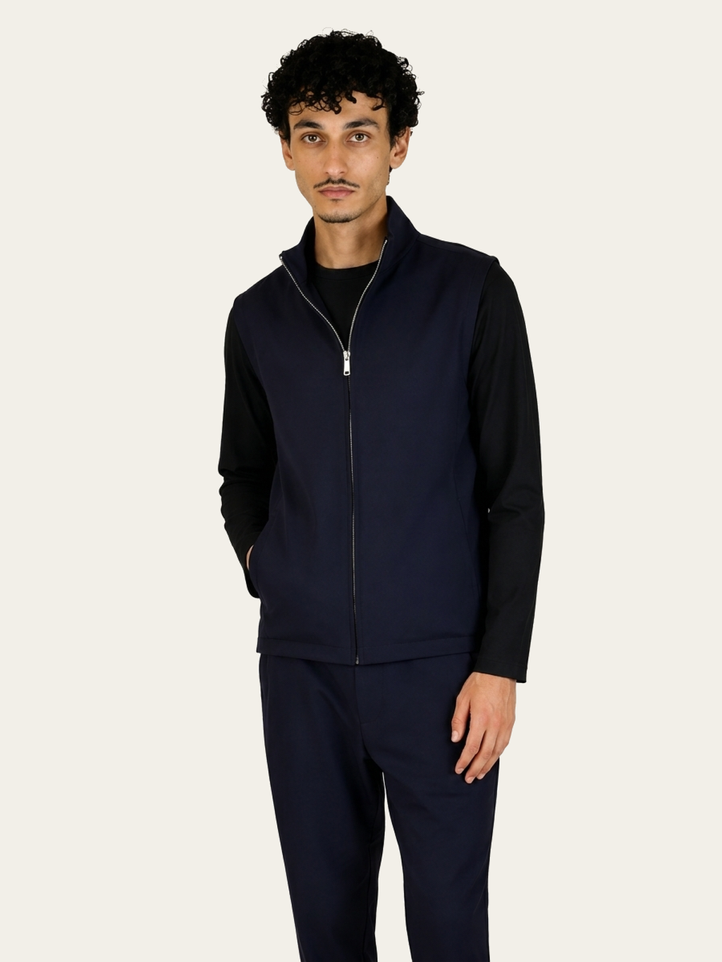 Reversible Bodywarmer - Navy/Zwart model voorkant