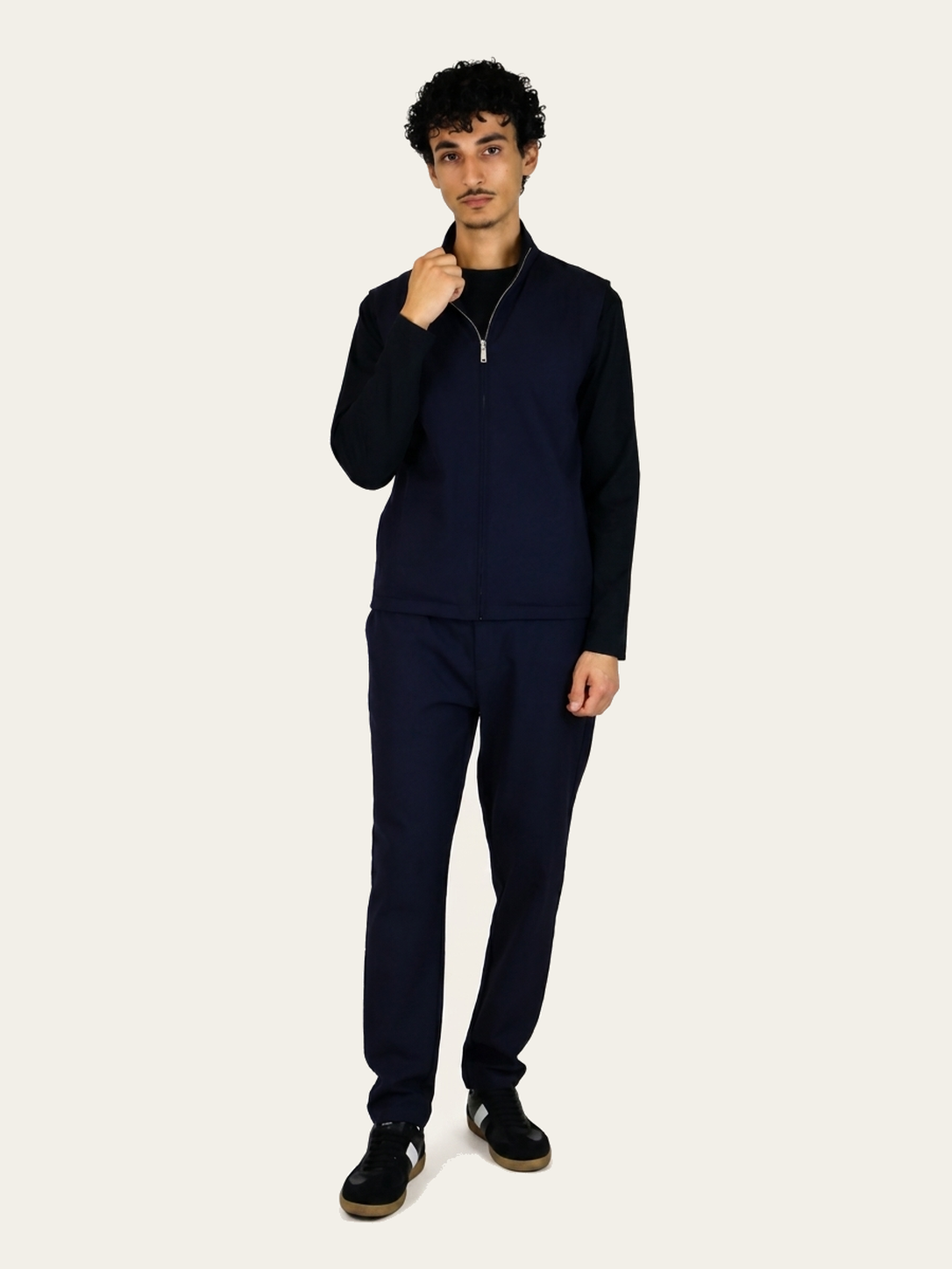 Valeta Bundel Navy Longsleeve - Model voorkant